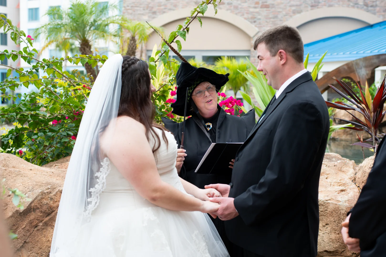 Lakefront wedding ceremony in Wildwood, Florida